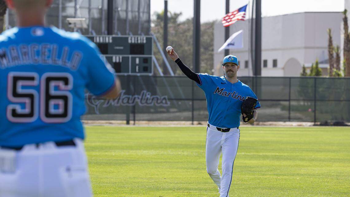 Miami Marlins finalize starting rotation to start season