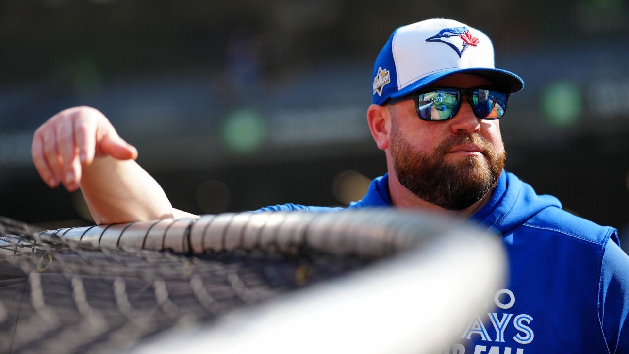 Blue Jays extend manager John Schneider, GM Ross Atkins