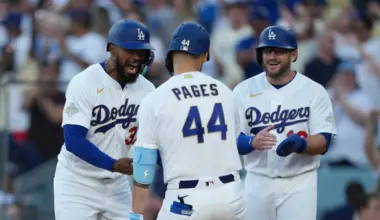 Dodgers rally with 8-2 win over Diamondbacks in opener