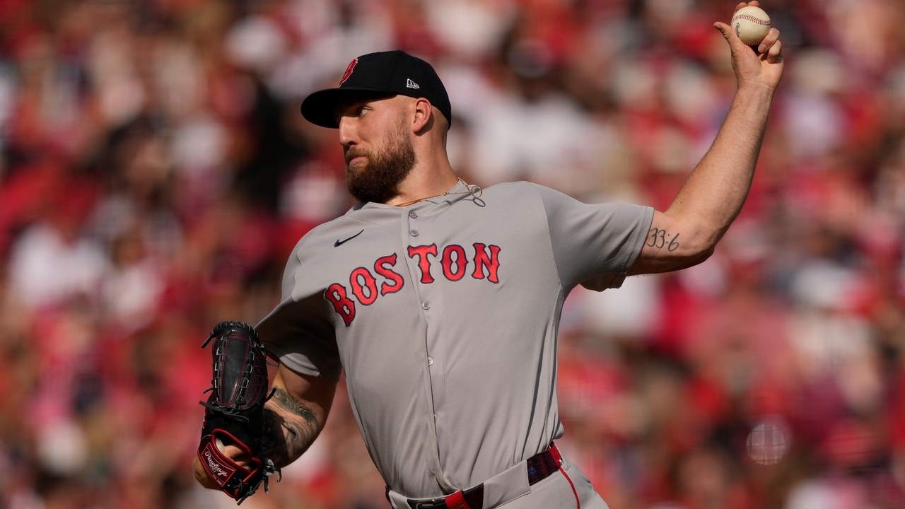 Garrett Crochet gets off to another strong start for Red Sox