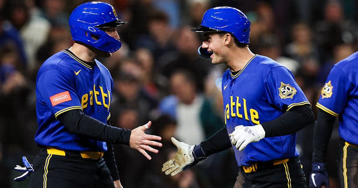 Young, Raley lead Mariners to 5-1 win over Guardians