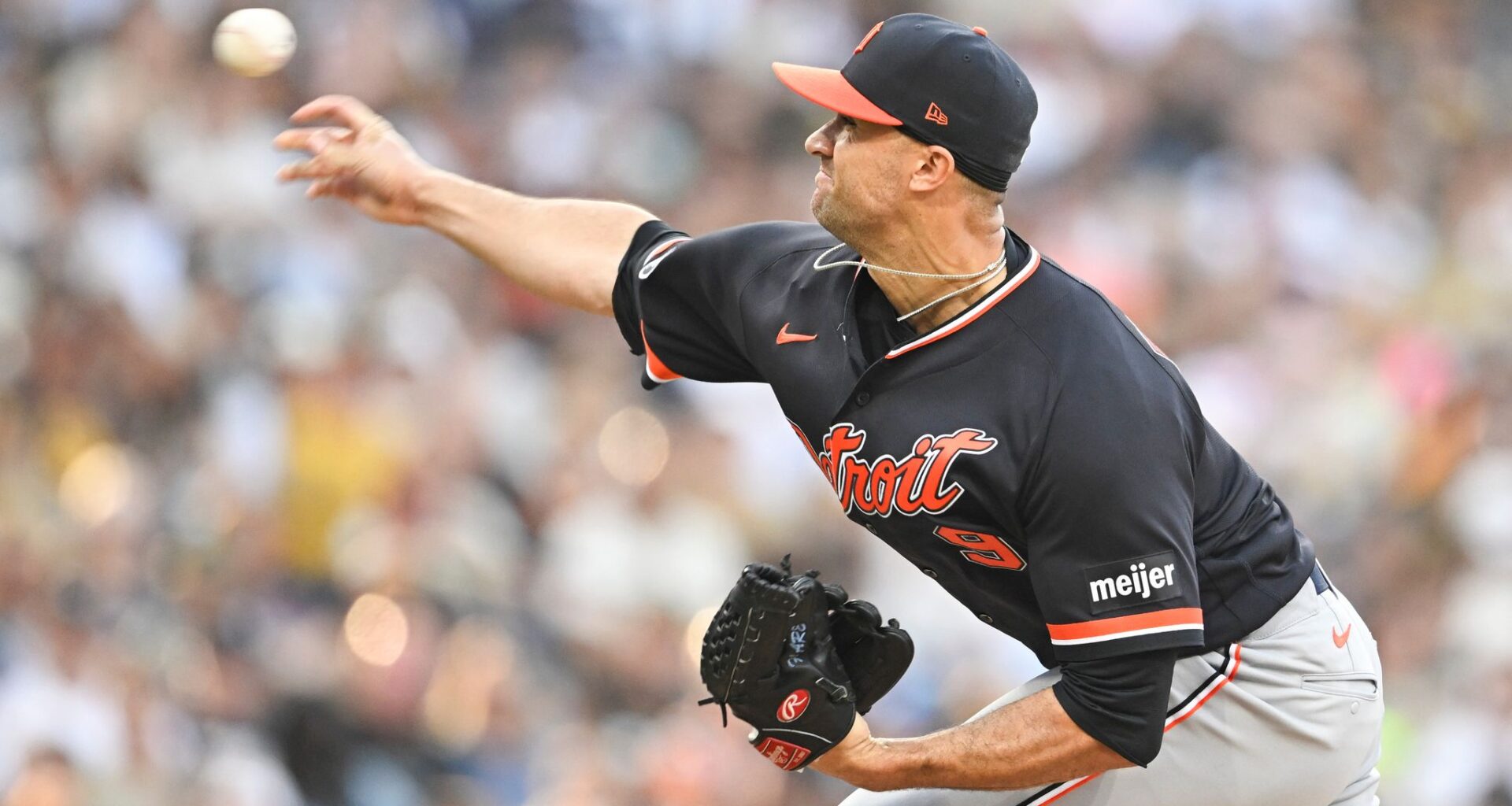 Vásquez, Tatis lead the Padres to a 3-0 win over the Tigers to avoid sweep