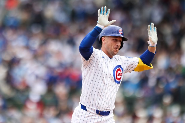 Chicago Cubs third baseman Alex Bregman celebrates after hitting a home run during the fourth inning against the Washington Nationals at Wrigley Field on Sunday, March 29, 2026. (Eileen T. Meslar/Chicago Tribune)