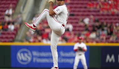 Chase Burns notches 1st major league win in Reds' 2-0 victory over Pirates