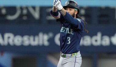 Mariners place SS J.P. Crawford (shoulder) on IL to start season | WKZO | Everything Kalamazoo