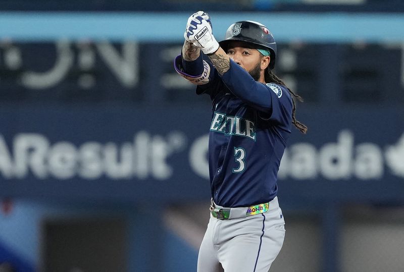 Mariners place SS J.P. Crawford (shoulder) on IL to start season | WKZO | Everything Kalamazoo