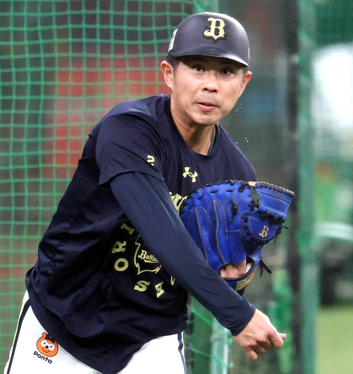 Kenya Wakatsuki practicing defense (Photo by Haruko Yoshimura)