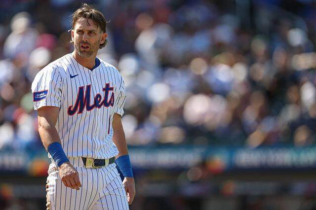 Jeff McNeil, seen here on Aug. 31, 2025, should make the Athletics’ situation at second base better since being traded by the New York Mets last week.