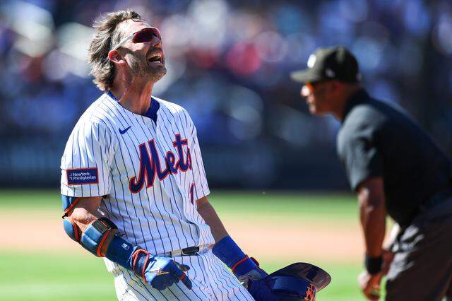 Jeff McNeil of the New York Mets reacts during a game against the San Diego Padres at Citi Field on Sept. 18, 2025, in the Queens borough of New York City.