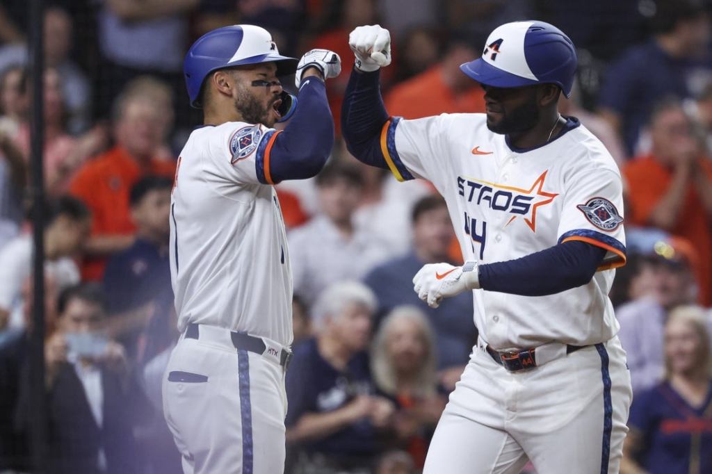 Altuve’s 2 HRs, 4 hits power Astros to blowout of Red Sox