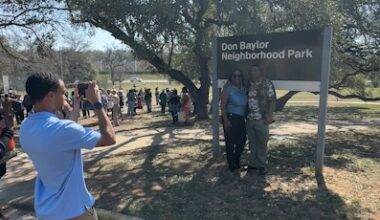 Austinite, MLB star has park named after him