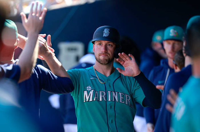 Seattle Mariners Reportedly Return to Mitch Garver at Backup Catcher — Emerald City Spectrum
