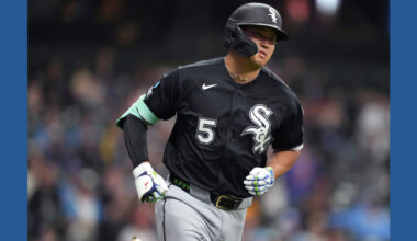 Murakami caps his MLB debut with a homer in White Sox's 14-2 loss to Brewers