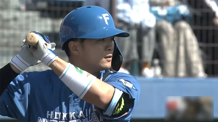 Hokkaido Nippon-Ham Fighters player Yuya Gunji © Pacific League TV