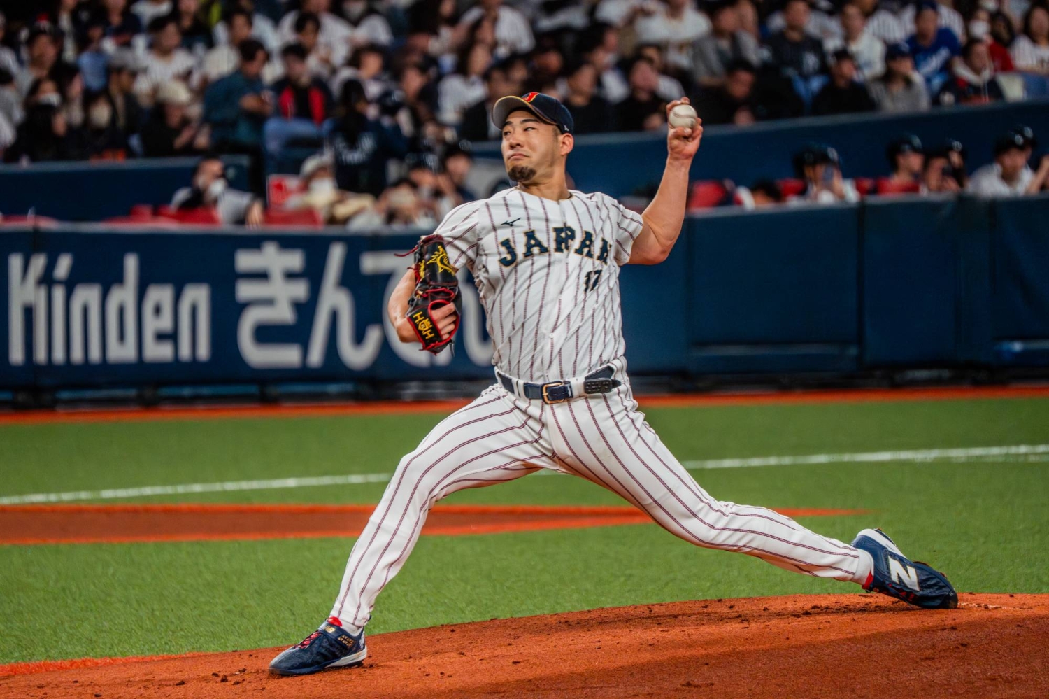 A calming presence and a ‘strong heart.’ Yusei Kikuchi all set for WBC.