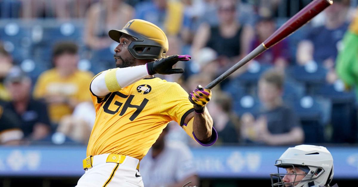 Andrew McCutchen signs minor league deal with the Texas Rangers | Sports