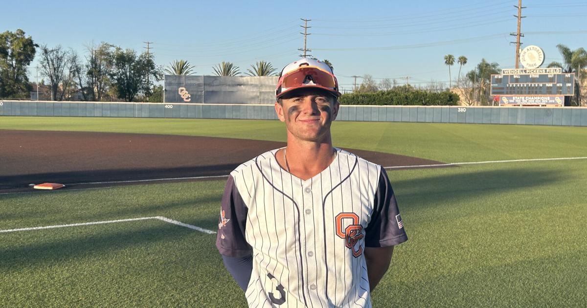 Orange Coast College baseball evens out conference record in bounce back win against Fullerton | Front