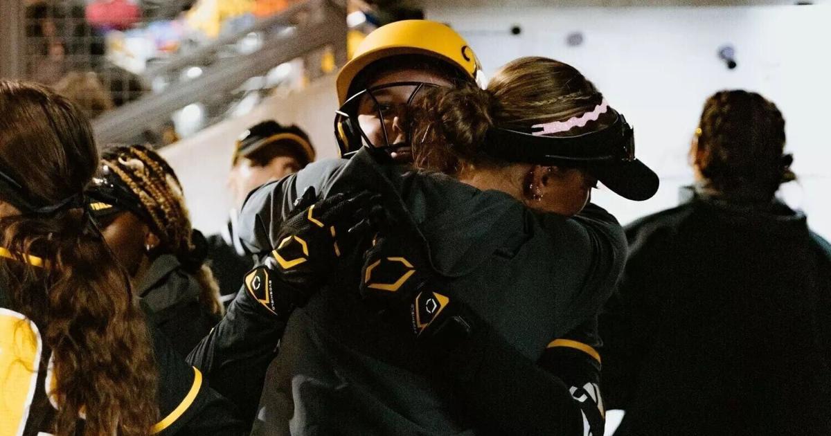 Mizzou softball wins double header to kick off weekend at home | National