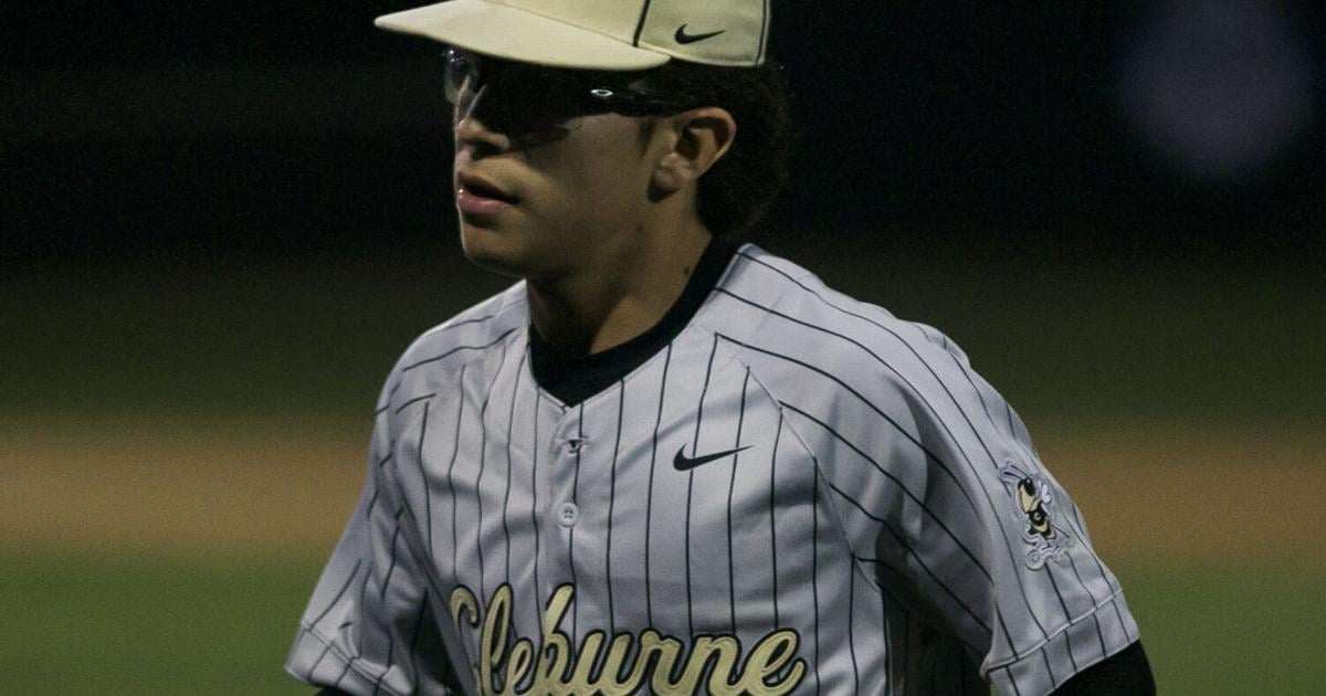 Jacket baseball stuns Joshua with walk-off bunt | Sports