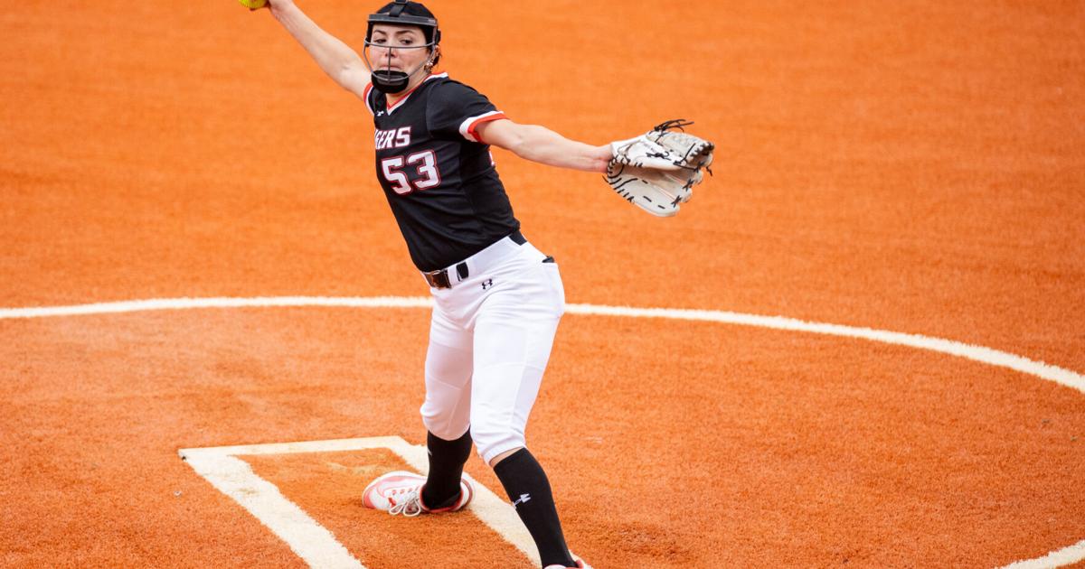 Roundup: Sharon's Maddy Vogan fires no-hitter against Karns City | Sports