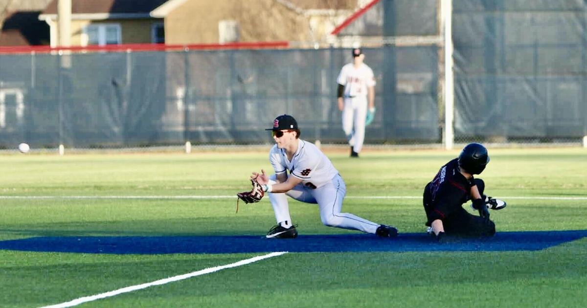South Laurel opens season with 12-2 win over Harlan County | Sports