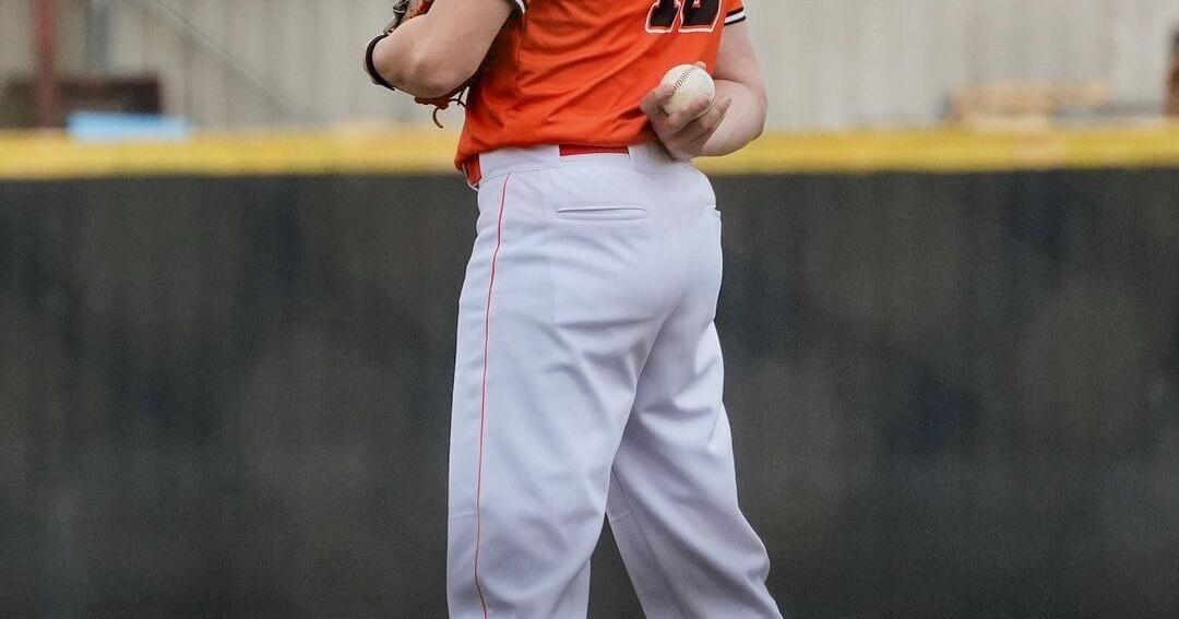 Akers’ five-hit day not enough as Tigers fall in ninth | Sports