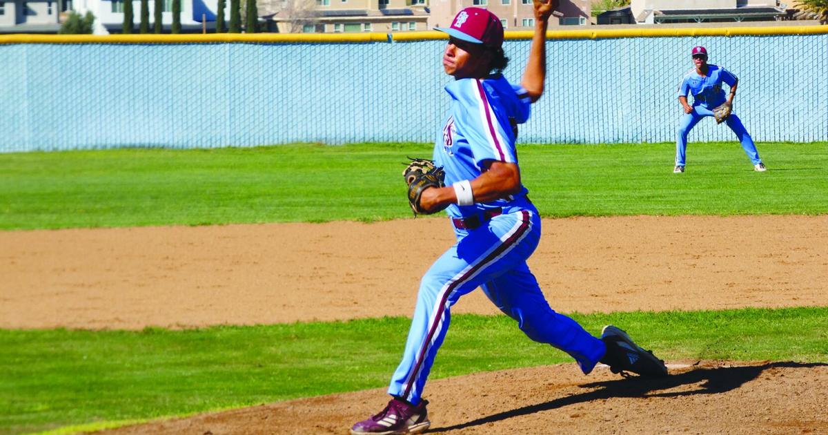 Bulldogs top Royals for series sweep | Sports