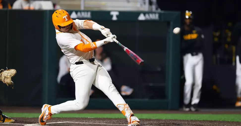 #22 Tennessee Volunteers fall 4-2 in series opener to Missouri Tigers | Local Sports