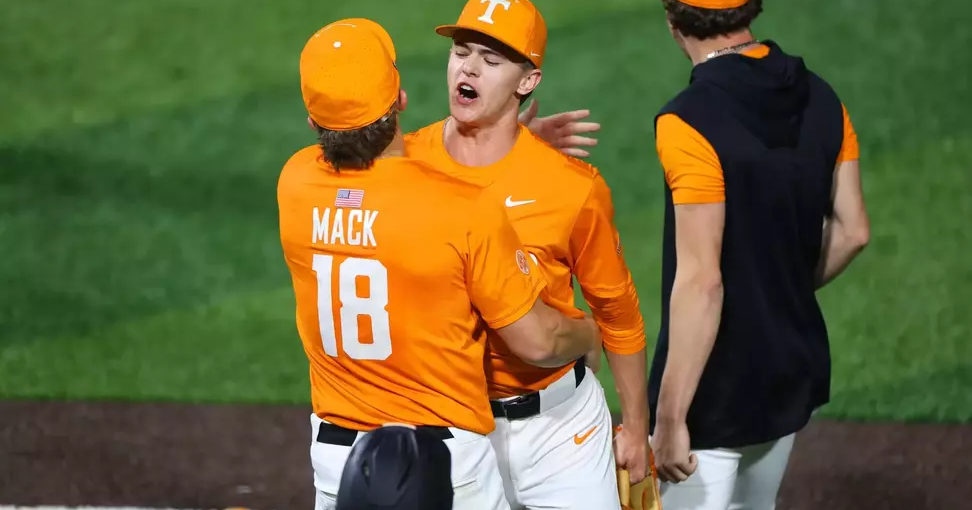 #22 Tennessee Volunteers even series with 4-2 win over Missouri Tigers | Local Sports