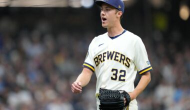 Brewers trounce White Sox 14-2 in season opener | Milwaukee Brewers