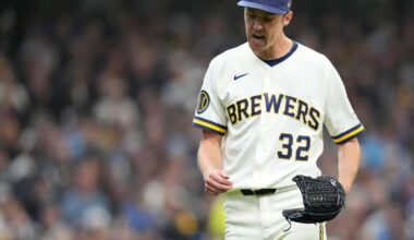 Jacob Misiorowski strikes out 11 in 5 innings as Brewers wear out White Sox 14-2 | National Sports