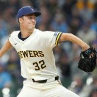 Mets hammer Pirates on historic day of MLB openers | National News