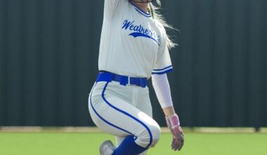 Lady Roos snap two-game skid; inch closer to playoff berth | Sports