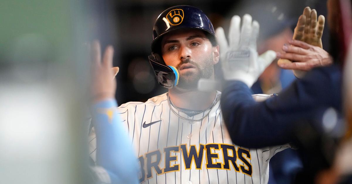 Murakami's Home Run Isn't Enough, Brewers beat White Sox 6-1 | National Sports