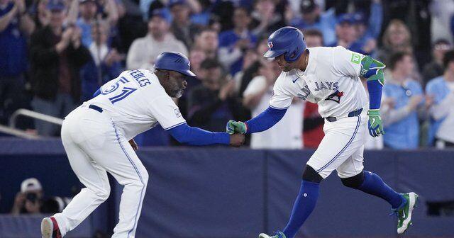 Springer, Sanchez and Okamoto hit homers as Jays beat A's 5-2 for three-game sweep | National Sports