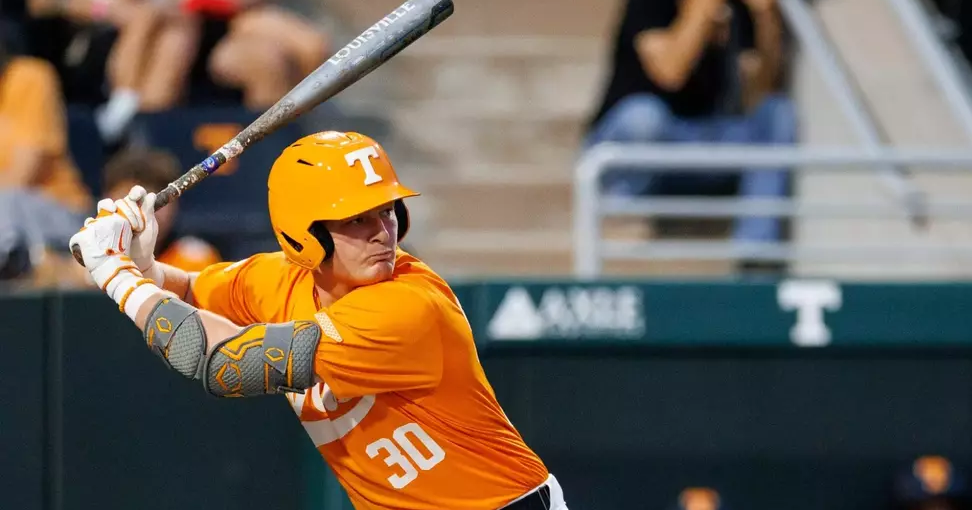 #21 Tennessee Volunteers blow five-run lead in ninth inning, fall 16-15 to Vanderbilt | Local Sports