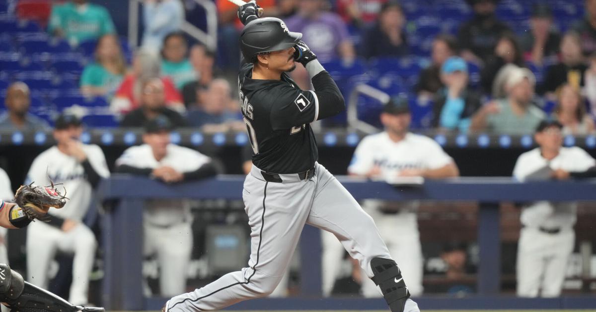 Miguel Vargas hits grand slam, White Sox beat Marlins 9-4 for first win of the season | MLB