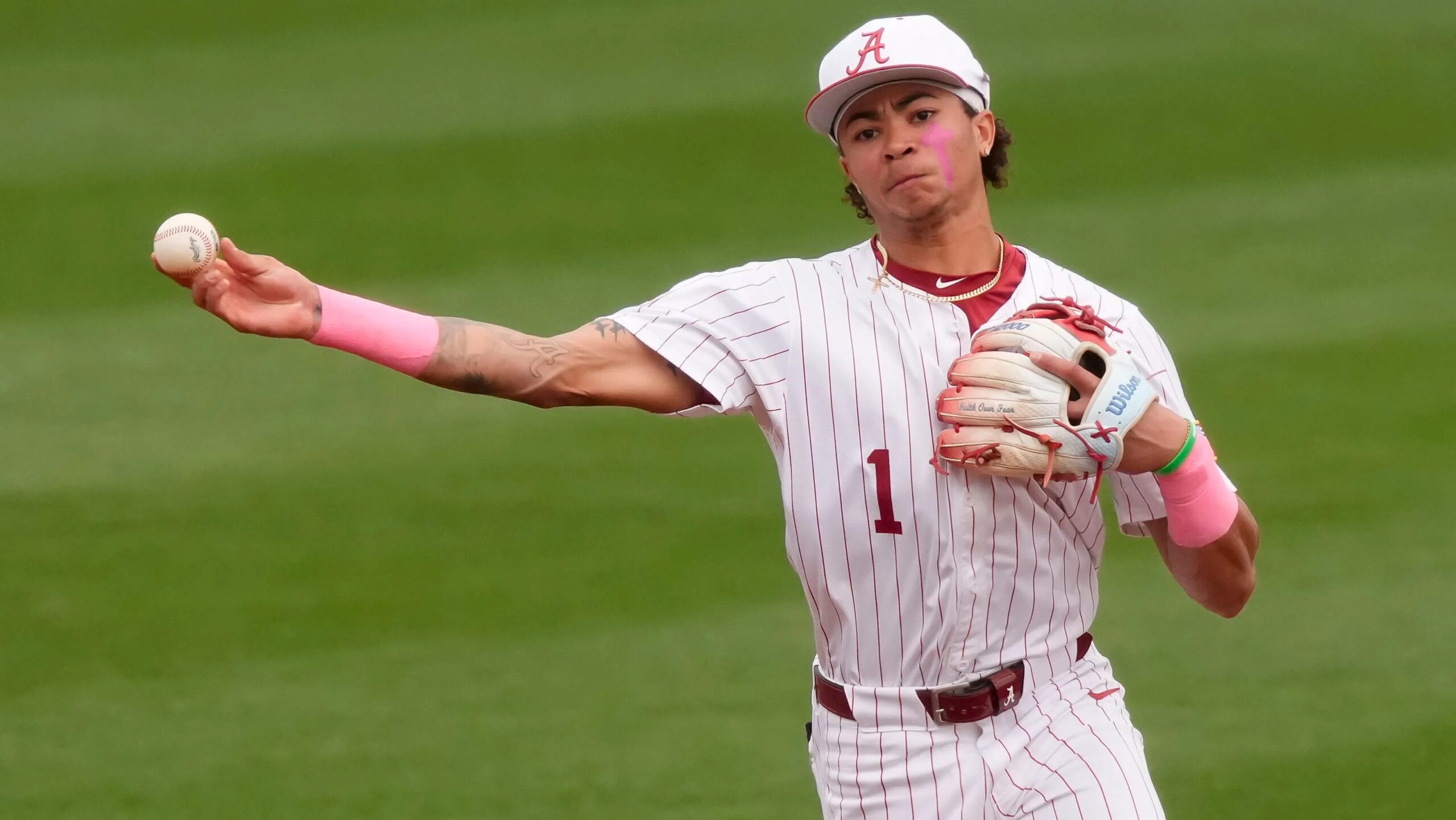 Alabama baseball bold predictions for SEC series vs. Florida Gators