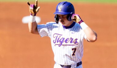 What are LSU baseball's odds to win the College World Series?