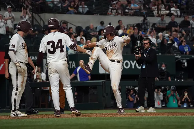 Mar 1, 2026; Arlington, TX, USA; UCLA Bruins against Mississippi State Bulldogs during the Amegy Bank College Baseball Series at Globe Life Field. Mandatory Credit: Dustin Safranek-Imagn Images