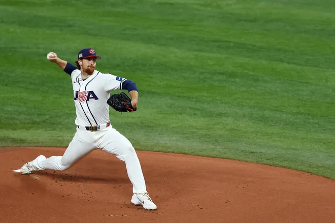 Nolan McLean #26 of Team United States pitches against Team Venezuela during the first inning at loanDepot park.