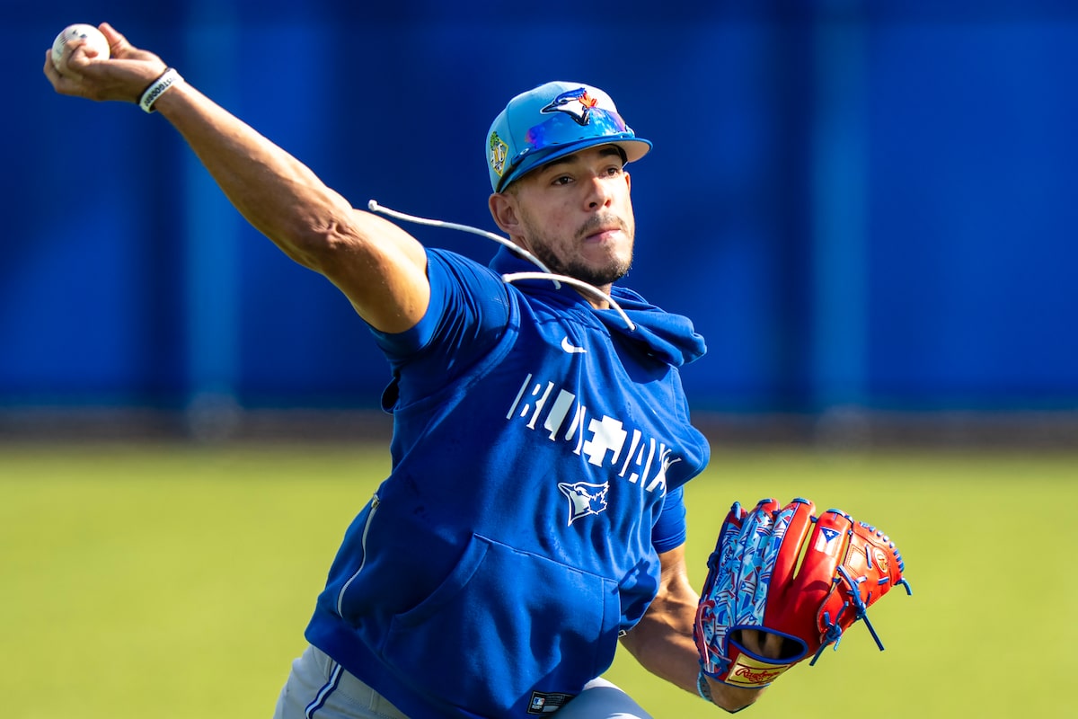Blue Jays starter José Berríos won’t be ready for opening day due to elbow stress fracture