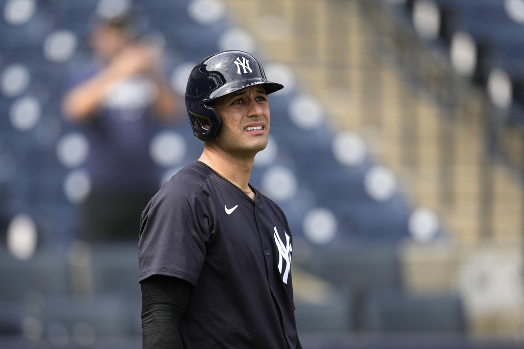 J.C. Escarra credits blast from Yankees' recent past for hard-hitting spring