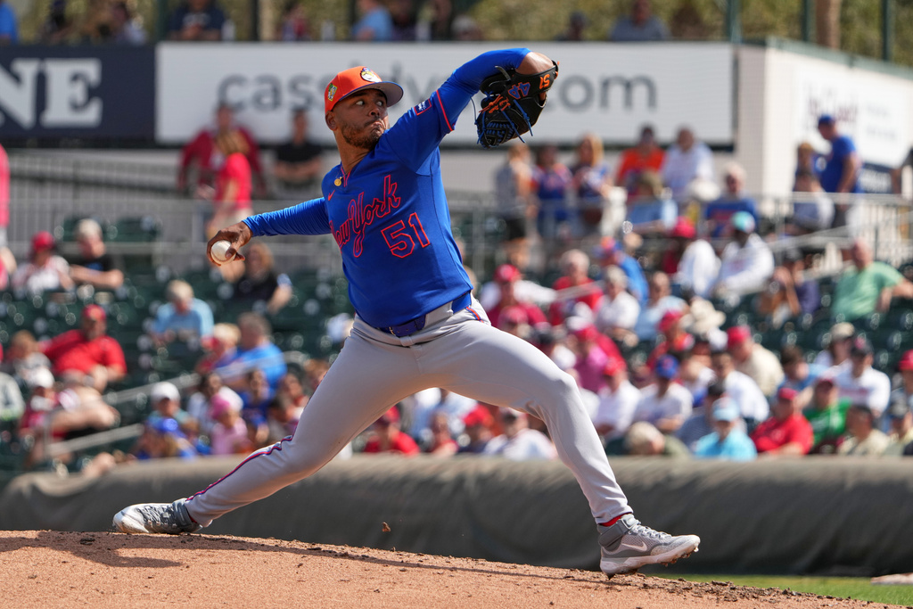 Mets' Freddy Peralta bringing good vibes to clubhouse with stars in WBC