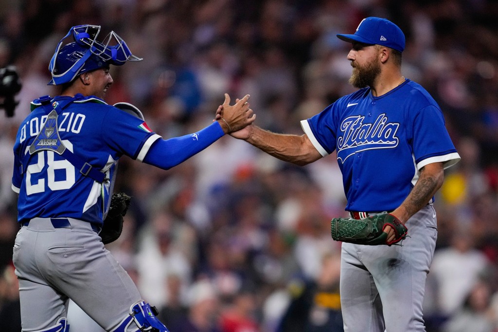 Red Sox reliever's latest clutch performance sends Italy to WBC semifinals