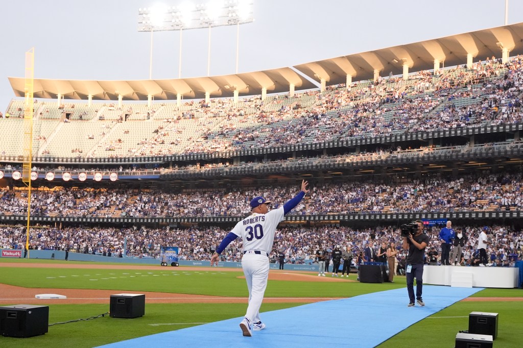 Dodgers seem to embrace being ‘Bad Guys’ of baseball as two-time defending champions – Orange County Register