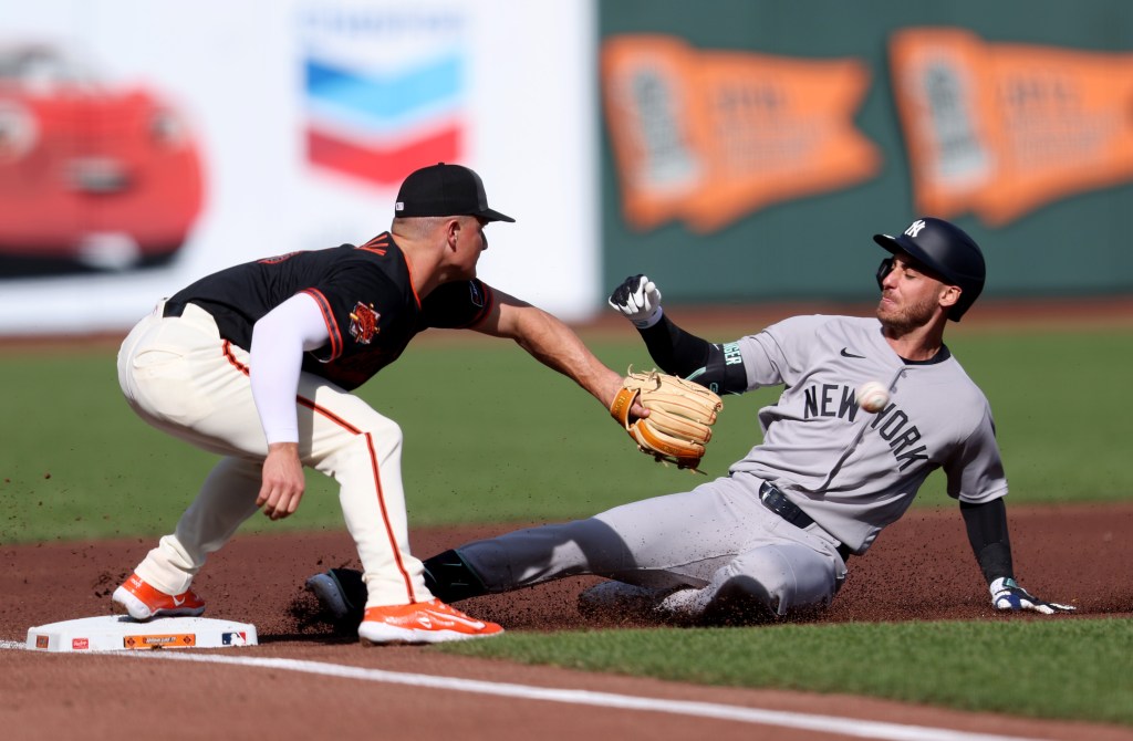 SF Giants swept by New York Yankees to open Tony Vitello era