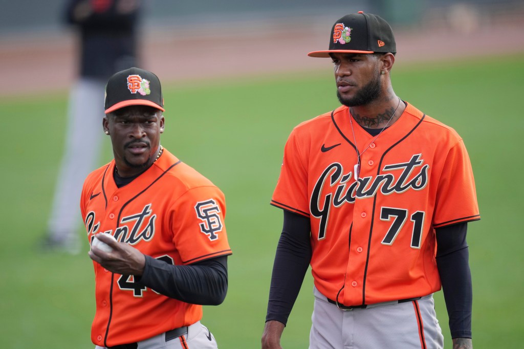 SF Giants' Reiver Sanmartin to miss WBC, Joel Peguero reinjures hamstring