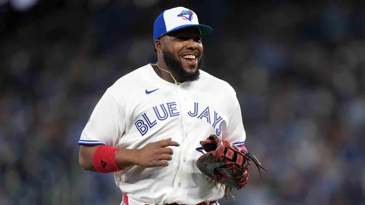 Shapiro: Guerrero Jr. capable of being 'greatest position player' in Blue Jays history