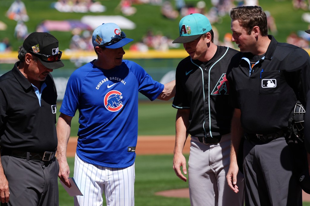 Craig Counsell, son Brady share special moment